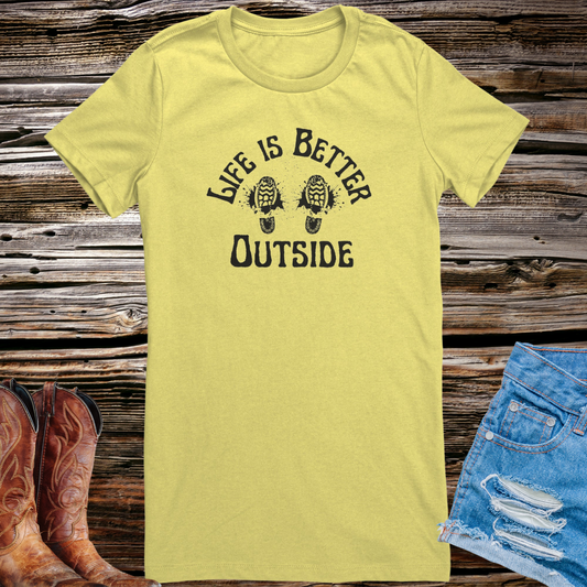 Life is Better Outside Hiking Tee, Camping Outdoors Shirt, Vacation Shirt, Adventure Shirt, Outdoorsy Tshirt, Nature Lover Gift