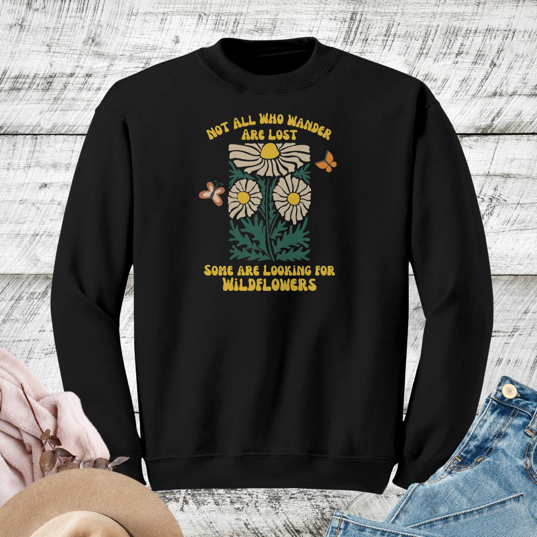 Retro Vintage Wildflowers Sweatshirt, Wavy Daisy Floral Sweater, Plant Lover Crewneck Unisex Sweatshirt, Cottagecore Sweater, Gift for Nature Lover, Outdoorsy Camp Sweater