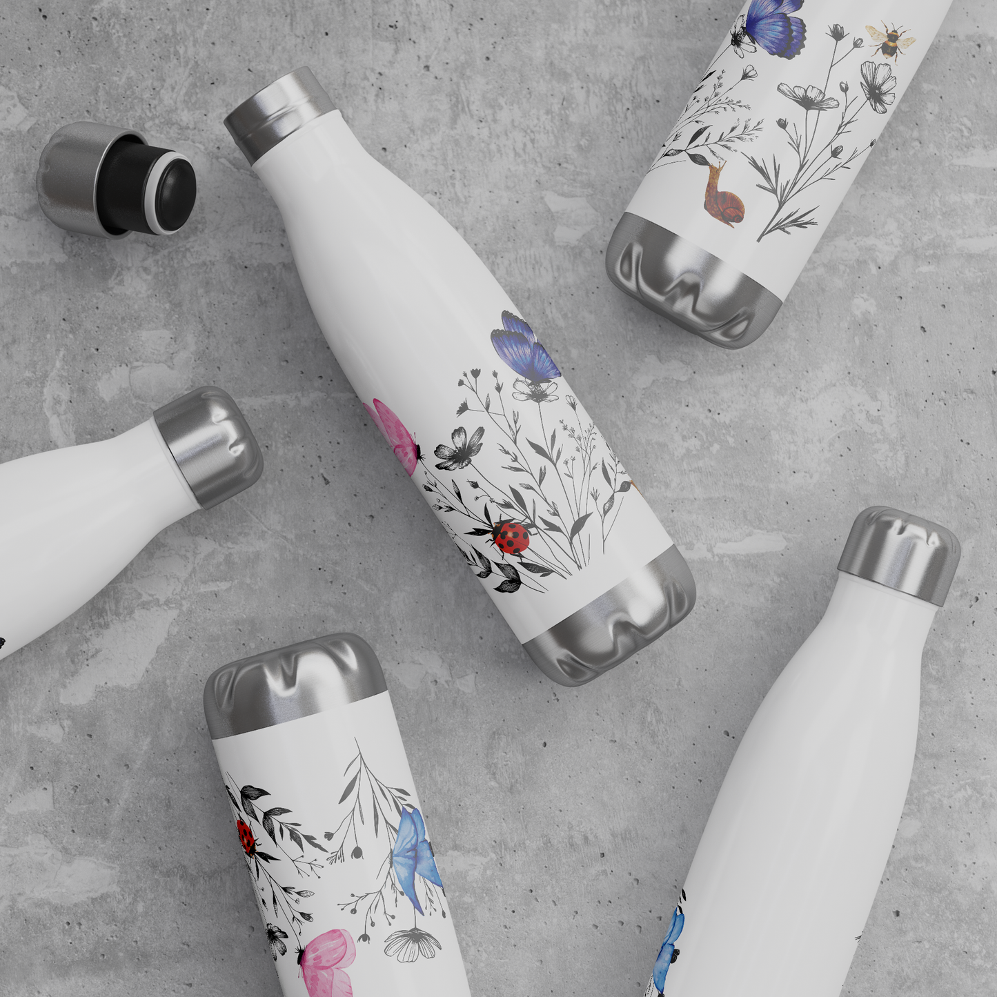 Nature_Lover_Water_Bottle_Wildflowers_L_WaterBottle_Scattered_Mockup.png