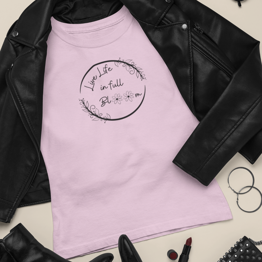 Daisy Floral Shirt, Positive Affirmation Happy Tshirt, Daisy Flower Bloom Shirt, Cute Oversized Unisex TShirt, Gift for Her